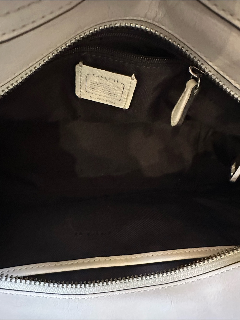 Coach Swagger 27 in Embellished Canyon Quilt Leather - Picture 4 of 16